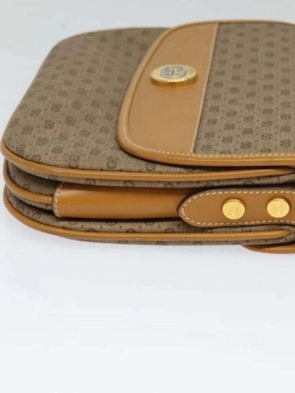 GUCCI Micro GG Supreme Shoulder Bag PVC Brown Gold Auth BA959 - Picture 4 of 16